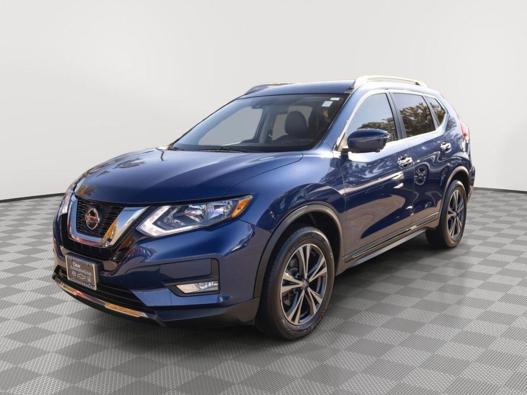 used 2018 Nissan Rogue car, priced at $15,932