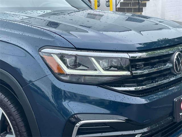 used 2021 Volkswagen Atlas Cross Sport car, priced at $31,980