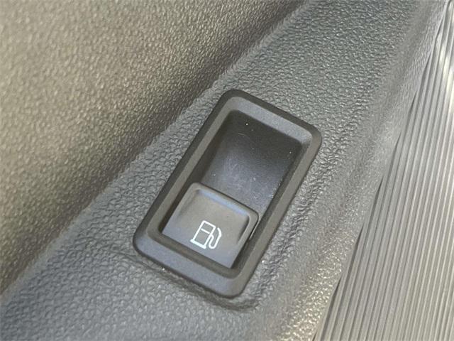 used 2024 Volkswagen Taos car