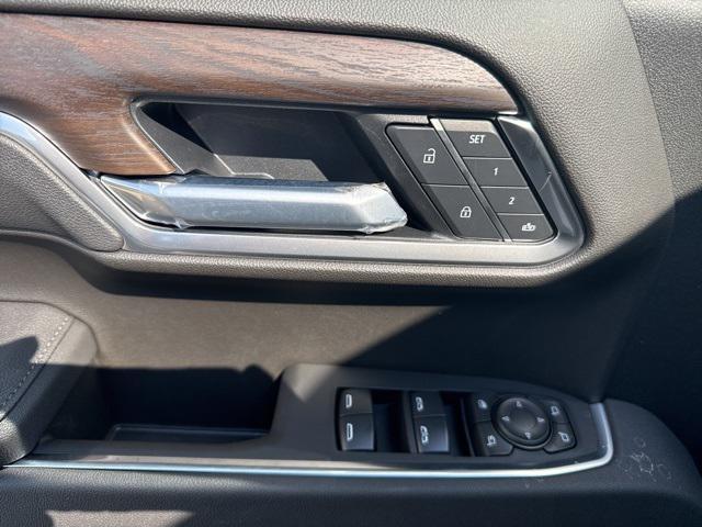 new 2025 GMC Sierra 1500 car, priced at $64,290