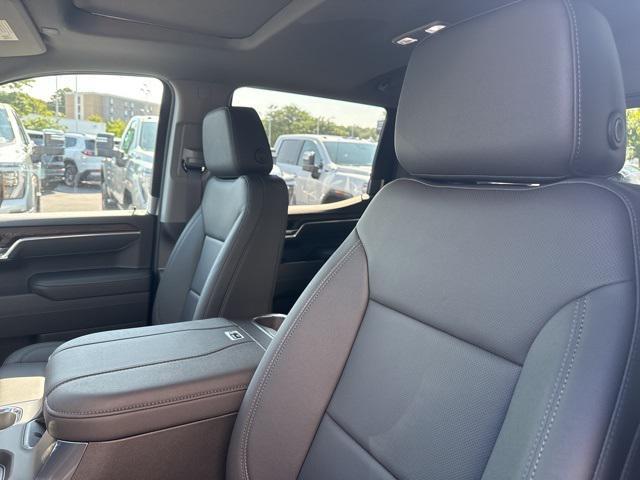new 2025 GMC Sierra 1500 car, priced at $64,290