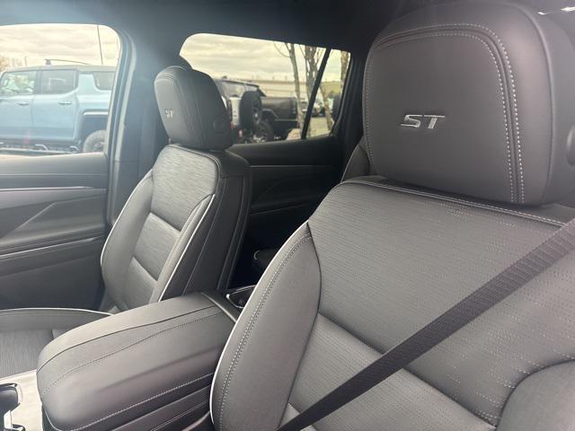 new 2025 Buick Enclave car, priced at $48,285