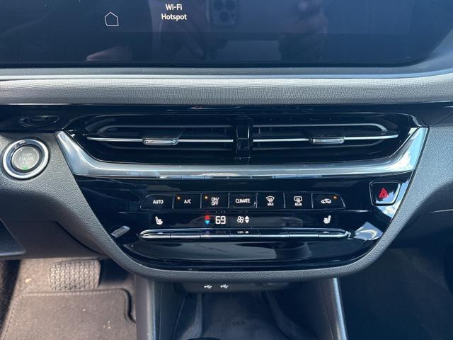 used 2025 Buick Envista car, priced at $30,400