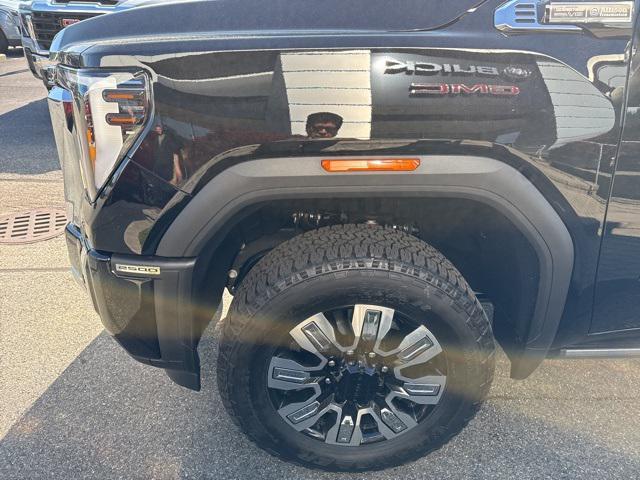 new 2025 GMC Sierra 2500 car, priced at $76,440