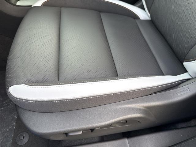 new 2025 Buick Envision car, priced at $43,835