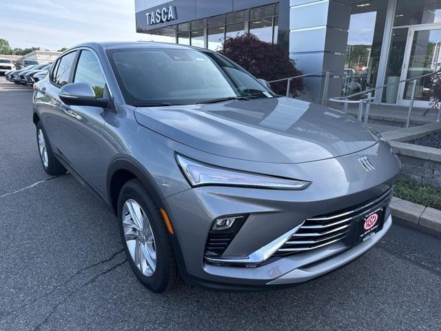 new 2025 Buick Envista car, priced at $25,930