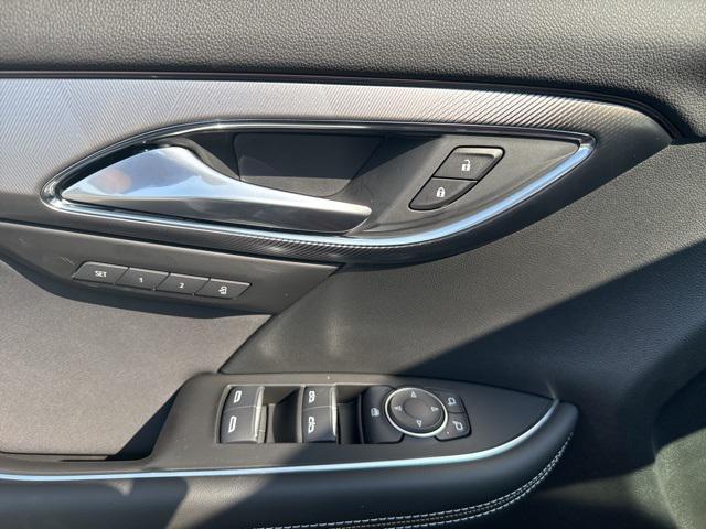 new 2025 Buick Envision car, priced at $43,735