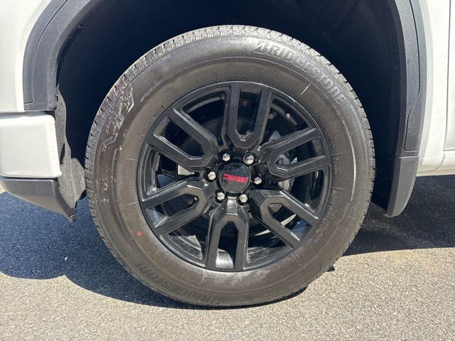 new 2025 GMC Sierra 1500 car, priced at $52,895