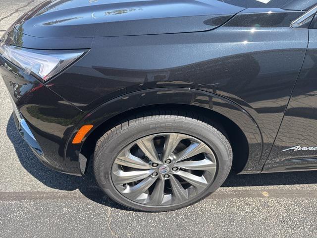 new 2025 Buick Envista car, priced at $30,585