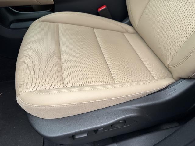 new 2025 Buick Envision car, priced at $37,240