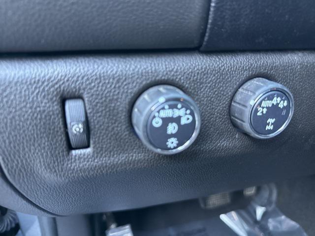 used 2022 GMC Canyon car, priced at $35,900