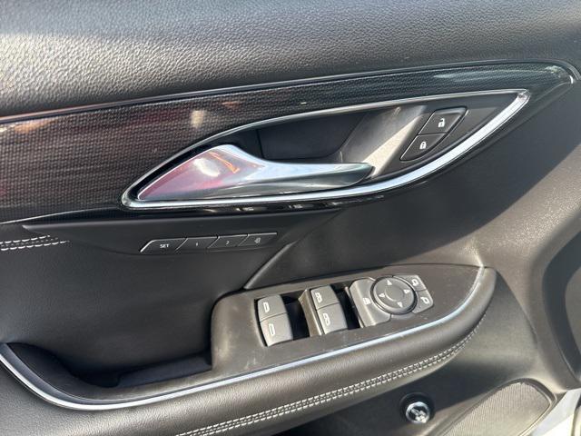 used 2023 Buick Envision car, priced at $28,900