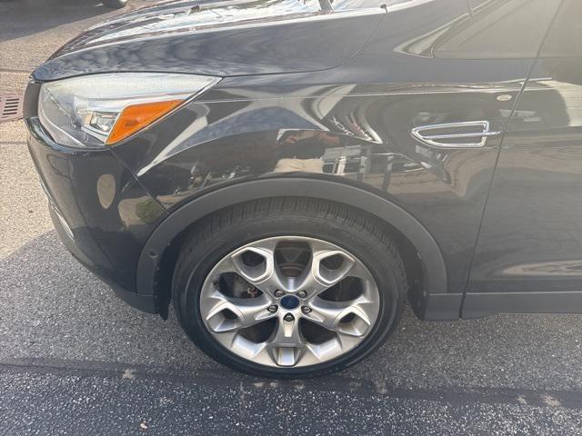 used 2014 Ford Escape car, priced at $11,900