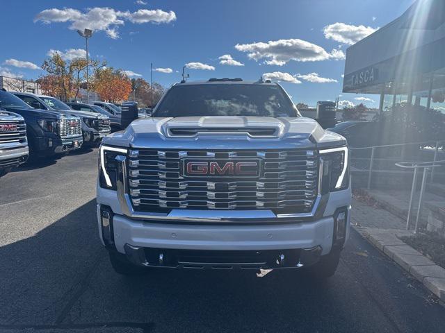 used 2024 GMC Sierra 2500 car, priced at $67,900