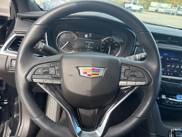 used 2024 Cadillac XT6 car, priced at $49,900