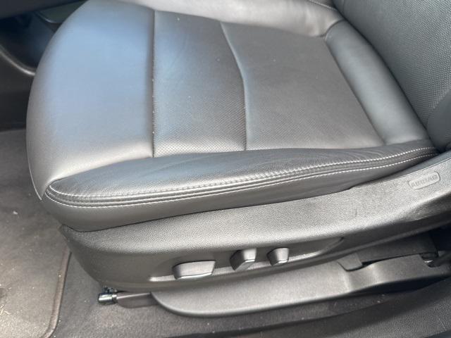 used 2024 Cadillac XT6 car, priced at $49,900