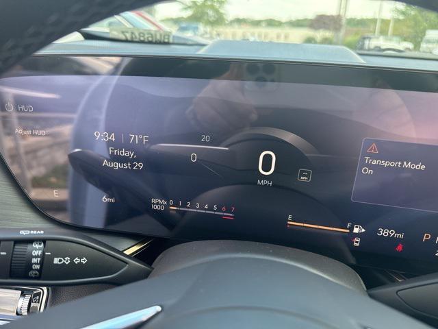 new 2025 Buick Envision car, priced at $49,695