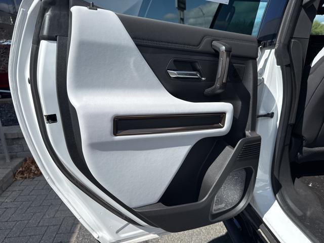 new 2024 GMC HUMMER EV SUV car, priced at $105,435