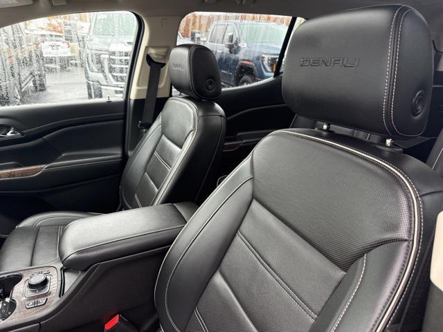 used 2023 GMC Acadia car, priced at $36,900