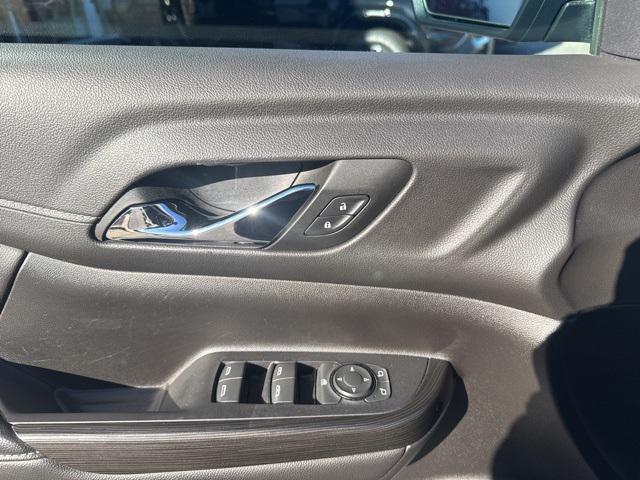 used 2023 GMC Acadia car, priced at $31,000