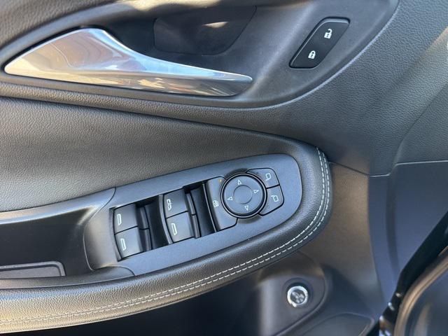 used 2022 Buick Encore GX car, priced at $22,900