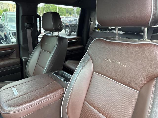 used 2024 GMC Sierra 2500 car, priced at $75,900