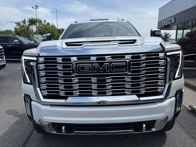 used 2024 GMC Sierra 2500 car, priced at $75,900