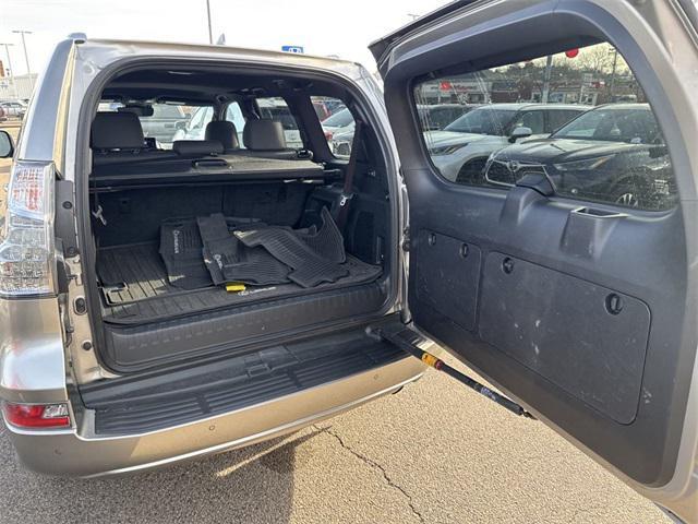 used 2022 Lexus GX 460 car, priced at $49,900