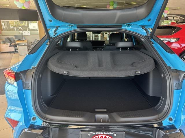 new 2025 Buick Envista car, priced at $28,875