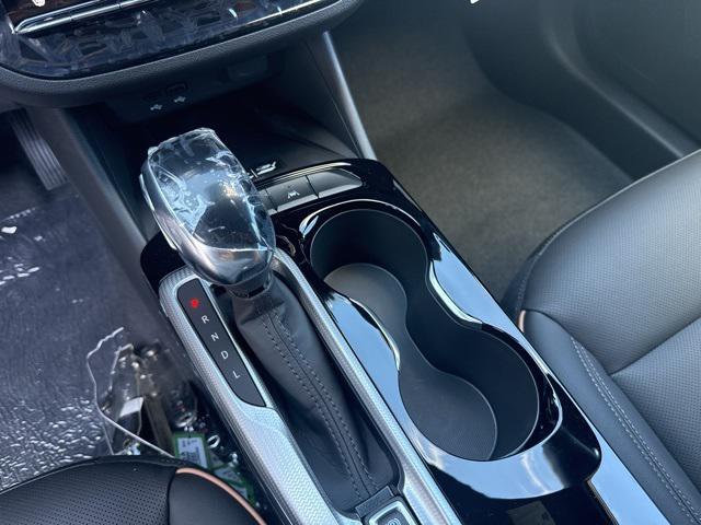 new 2025 Buick Envista car, priced at $31,685