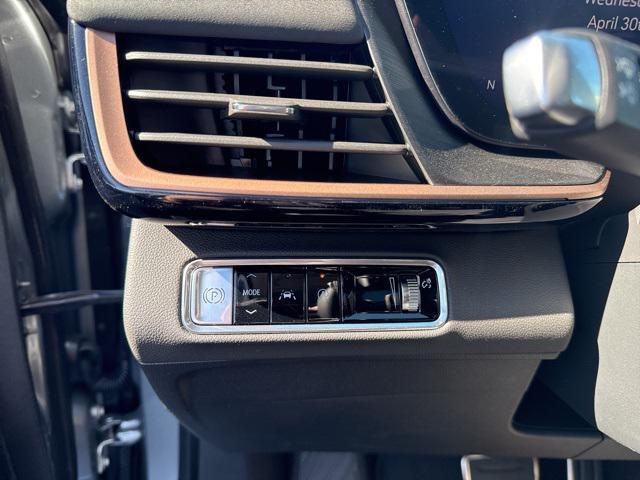 new 2025 Buick Envision car, priced at $43,735