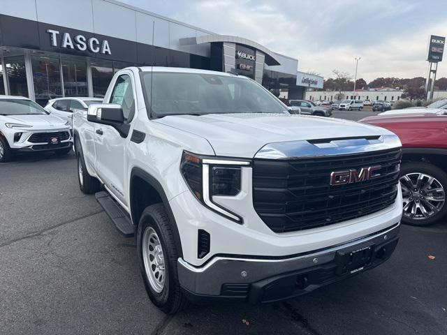 new 2025 GMC Sierra 1500 car, priced at $49,220