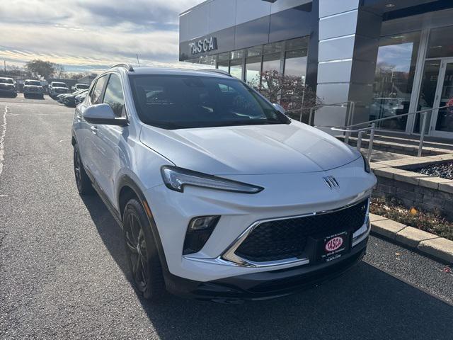 used 2024 Buick Encore GX car, priced at $25,900