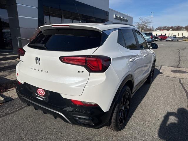 used 2024 Buick Encore GX car, priced at $25,900