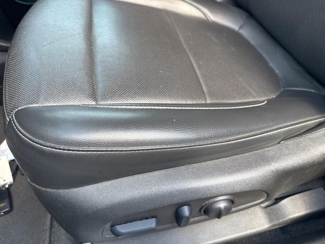 used 2022 GMC Acadia car, priced at $28,900