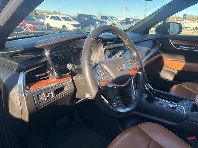 used 2021 Cadillac XT5 car, priced at $29,499