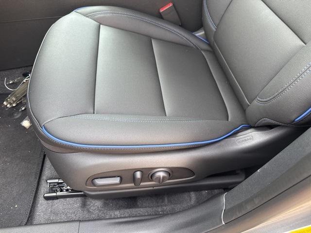new 2025 Buick Envista car, priced at $28,820