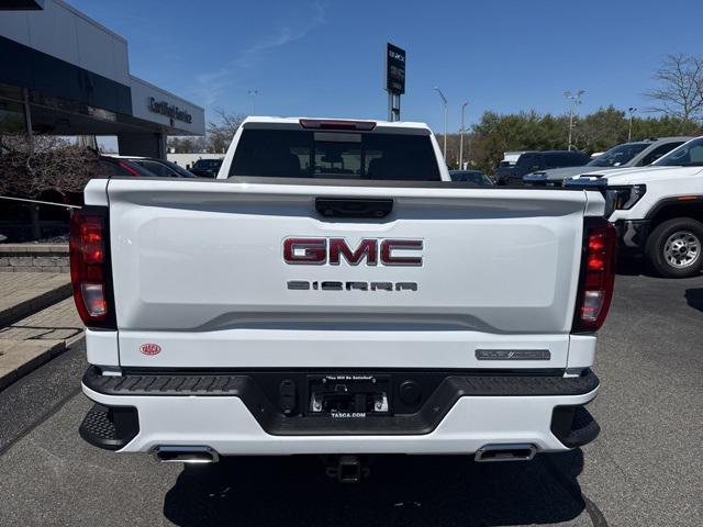 new 2025 GMC Sierra 1500 car, priced at $53,040