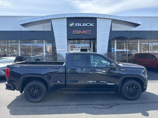 new 2025 GMC Sierra 1500 car, priced at $52,220