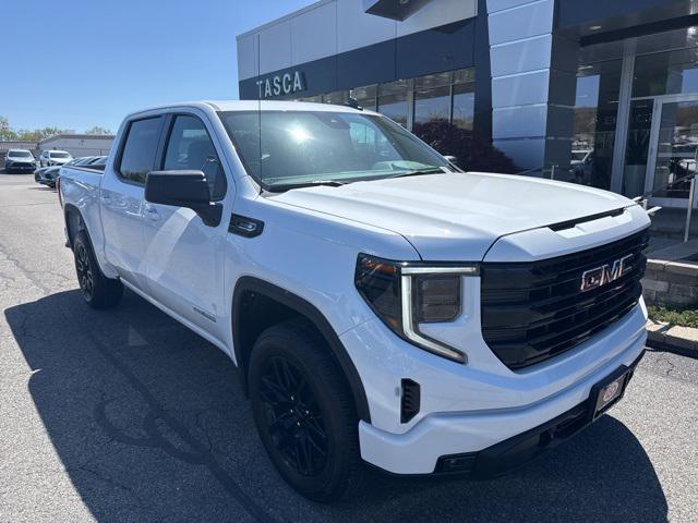 new 2025 GMC Sierra 1500 car, priced at $47,395