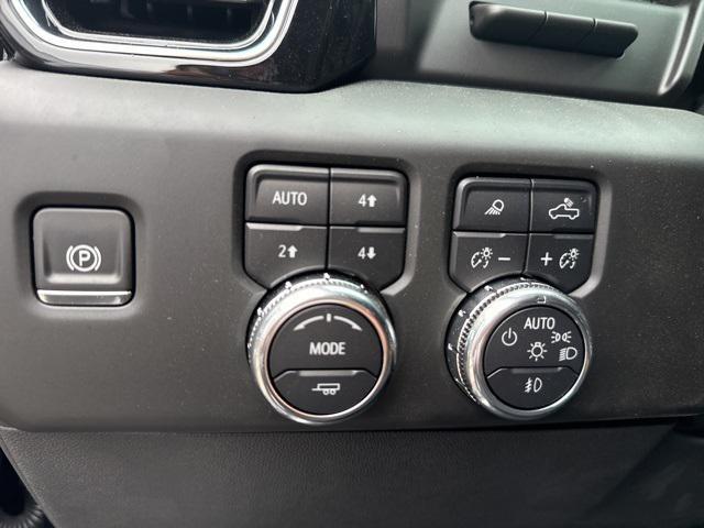 new 2025 GMC Sierra 1500 car, priced at $71,895
