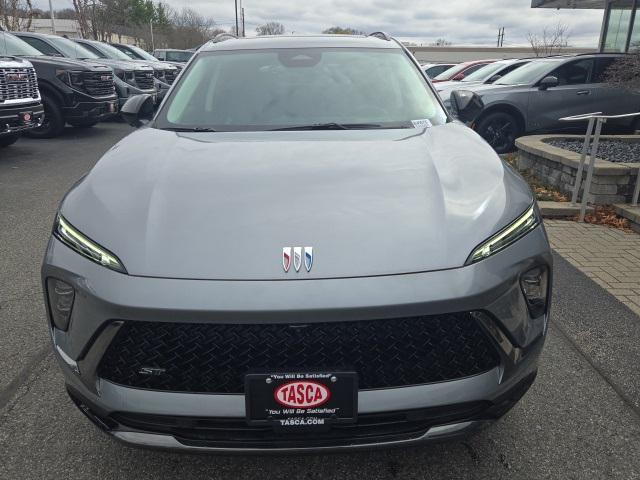 new 2025 Buick Envision car