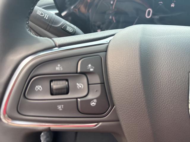 new 2025 Buick Envista car, priced at $30,070