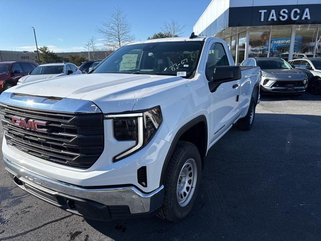 new 2025 GMC Sierra 1500 car, priced at $46,495