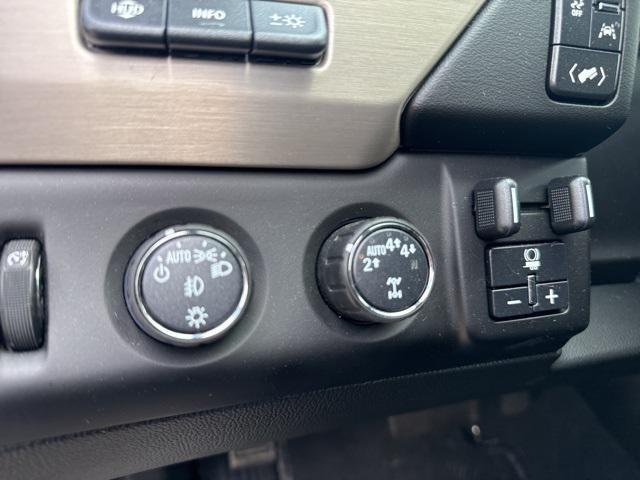used 2020 GMC Yukon car, priced at $37,990