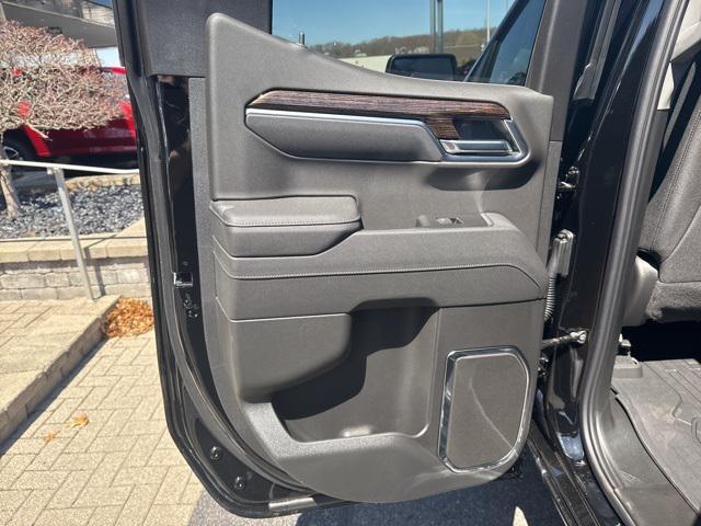 new 2025 GMC Sierra 1500 car, priced at $55,785