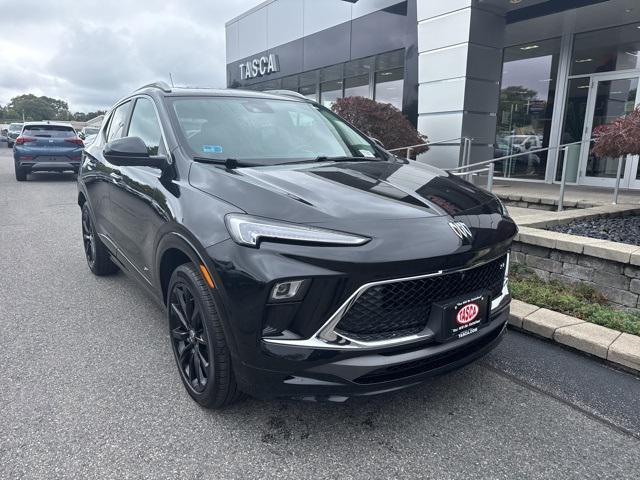 used 2025 Buick Encore GX car, priced at $27,900