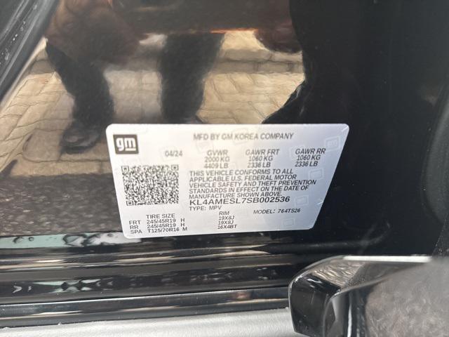 used 2025 Buick Encore GX car, priced at $27,900