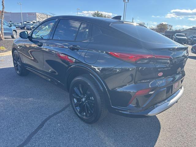 new 2025 Buick Envista car, priced at $28,775