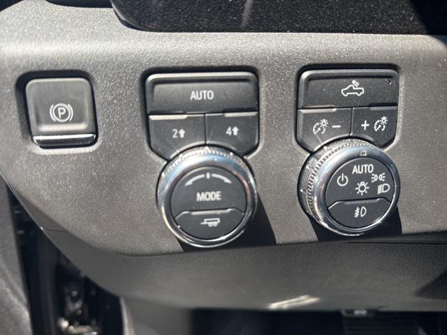 new 2025 GMC Sierra 1500 car, priced at $49,335